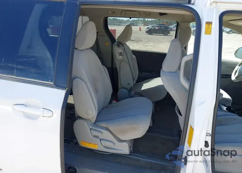 2013 Toyota Sienna Le V6 8 Passenger from USA, damaged, VIN 5TDKK3DC5DS352079